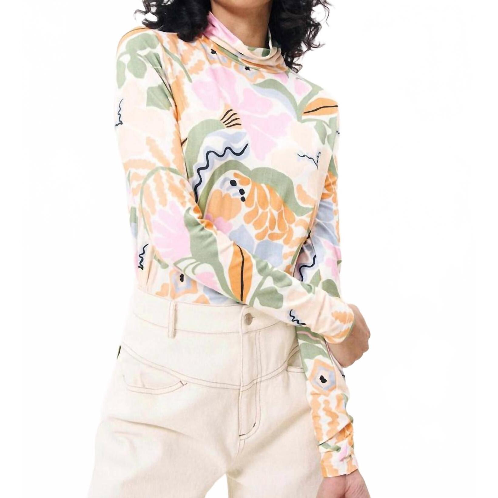 New Frnch Mod Floral Top In Multi
